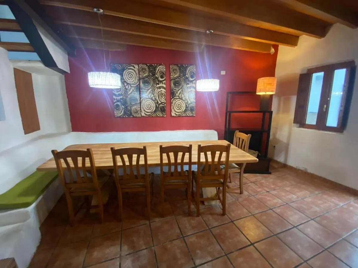Casaruralarona Villa Valle de San Lorenzo Spain