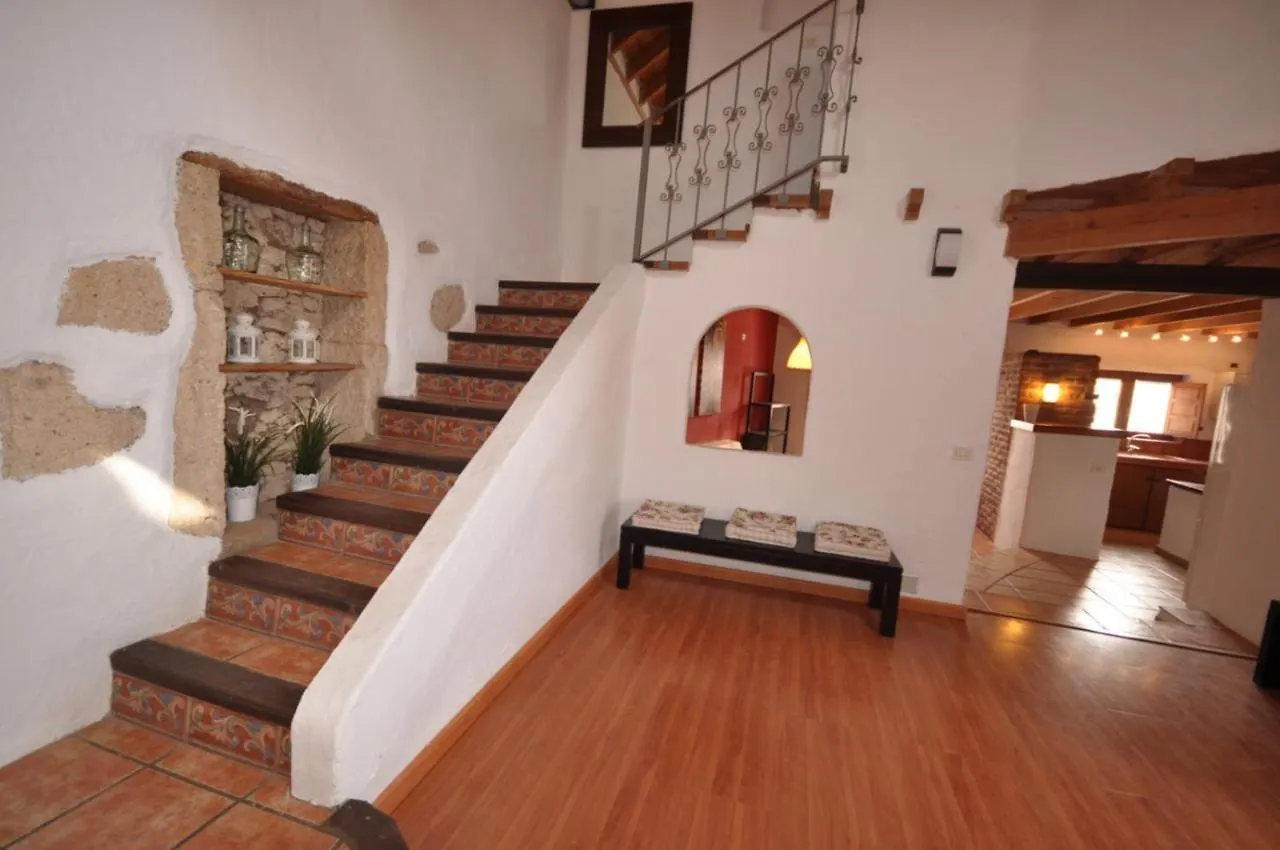 Casaruralarona Villa Valle de San Lorenzo