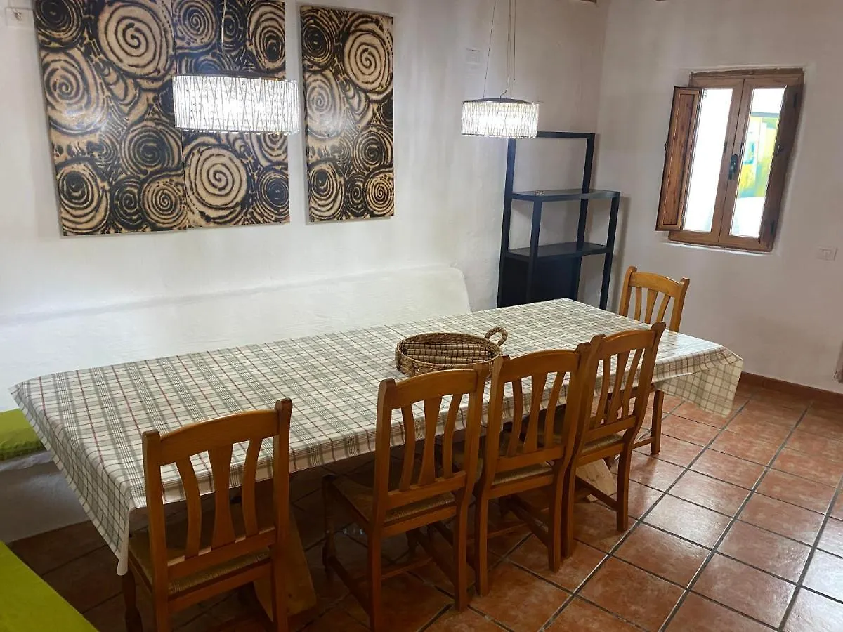 Casaruralarona Villa Valle de San Lorenzo Holiday home